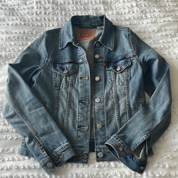 Coats | Levis Denim Jacket | Poshmark
